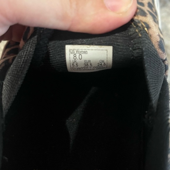 Limited Edition Cheetah Vans - Picture 3 of 4